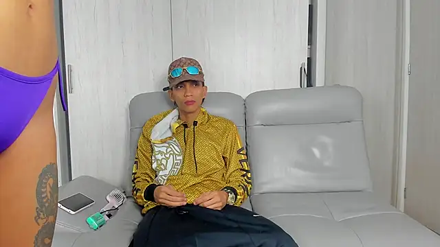 Snapshot of Something_pork4 chatting on October 12, 2025, 1:45 pm Something pork4 online show from October 12, 2025, 1:45 pm