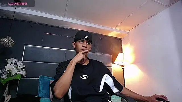 jhos padill online show from November 22, 2025, 1:43 pm