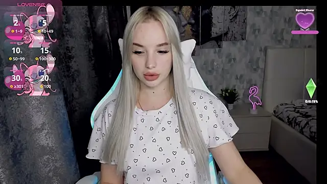 KiraKrox online show from September 12, 2025, 6:40 pm