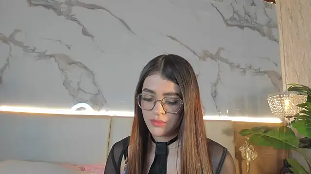 Celeste-Evanns online show from February 7, 2026, 7:44 pm