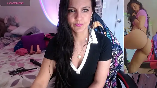 BasmaHernandez online show from April 23, 2026, 1:24 pm