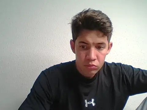 Maxtaylor18 online show from October 8, 2025, 2:24 am