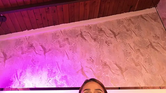 gemma sm online show from December 22, 2025, 3:28 am