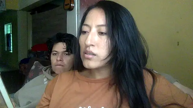 Snapshot of AlbyberCH chatting on April 17, 2026, 8:55 pm AlbyberCH online show from April 17, 2026, 8:55 pm