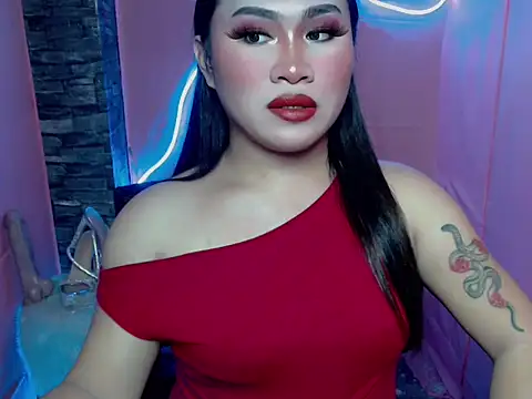 pretty lassy online show from November 6, 2025, 3:27 pm