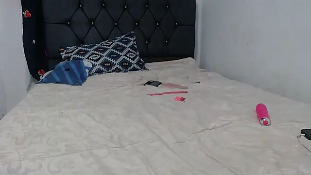 Angeliicaxx online show from September 30, 2025, 4:18 am