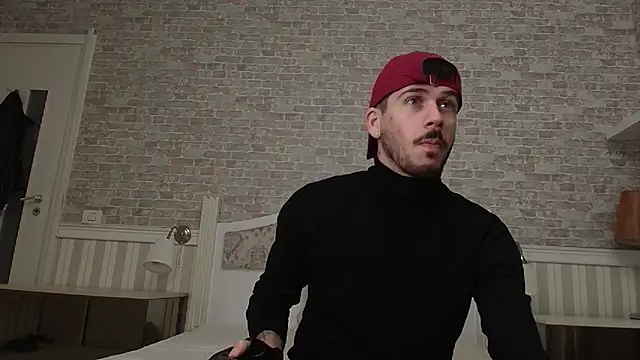 JonahShaw online show from October 21, 2025, 4:23 am