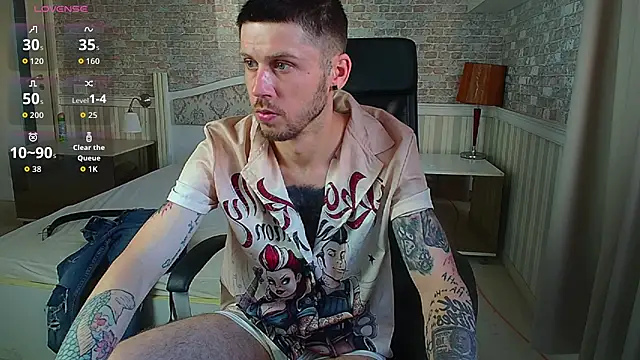 JonahShaw online show from June 30, 2026, 4:23 am