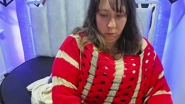  Emily rosee  online show from September 10, 2025, 11:31 am