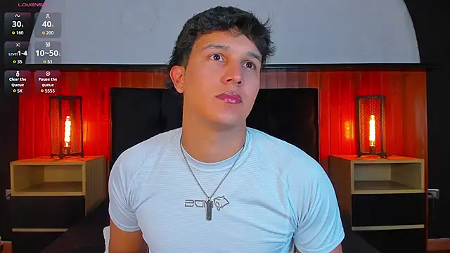 Leo Savage  online show from July 17, 2026, 4:21 am