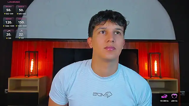 Leo Savage  online show from July 15, 2026, 4:30 am