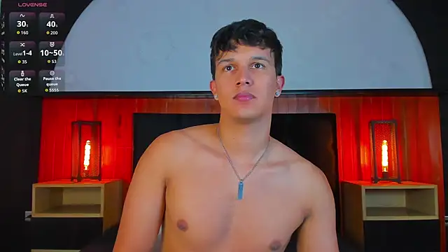 Leo Savage  online show from July 13, 2026, 5:29 am