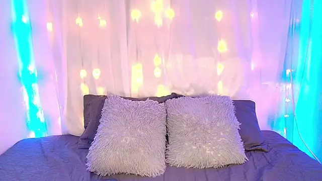 LilyRousee online show from November 27, 2025, 7:14 pm