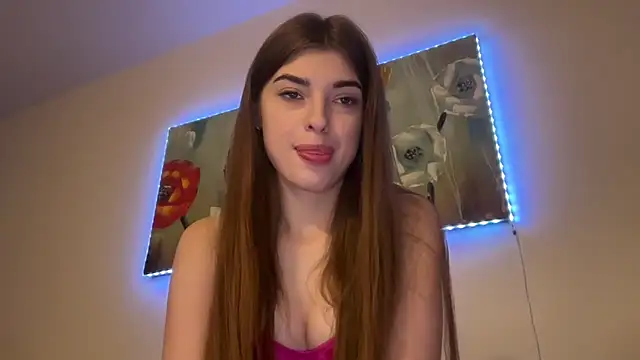 Snapshot of Dianaa_Lee0 chatting on October 16, 2025, 11:46 pm Dianaa Lee0 online show from October 16, 2025, 11:46 pm