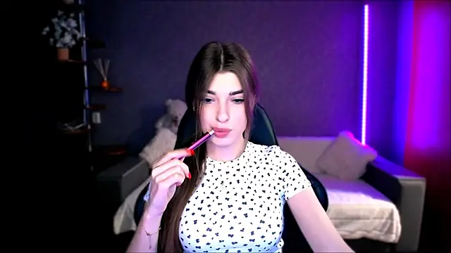 Snapshot of Dianaa_Lee0 chatting on September 26, 2025, 9:05 am Dianaa Lee0 online show from September 26, 2025, 9:05 am