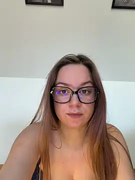 Francesexe online show from March 12, 2026, 8:29 am