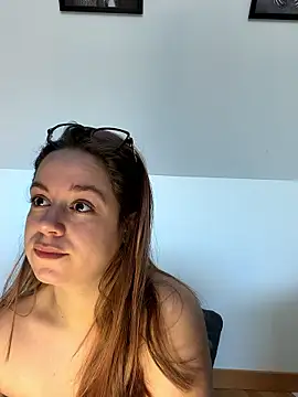 Francesexe online show from March 17, 2026, 8:17 am