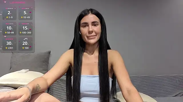 Mary  foxy online show from August 5, 2026, 10:04 pm