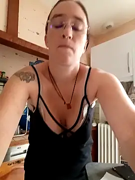 Sophierob1 online show from September 17, 2025, 9:00 am