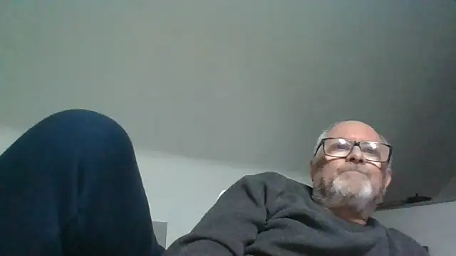 Snapshot of naughtygrandad1 chatting on February 15, 2026, 3:55 pm naughtygrandad1 online show from February 15, 2026, 3:55 pm