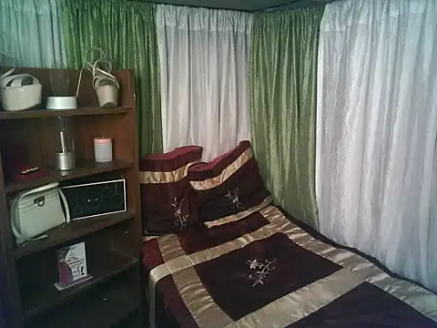 Sweet-shopia online show from September 10, 2025, 1:10 pm