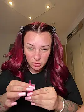 OliviaaFischer online show from August 1, 2026, 2:37 pm
