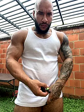 Andrew Johnnson online show from October 20, 2025, 2:06 pm