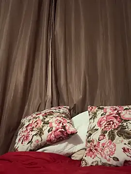 FadaPerigosa online show from April 9, 2026, 2:24 am