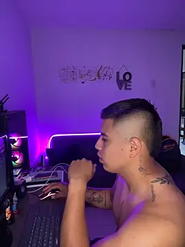 miaftmax online show from March 13, 2026, 10:37 pm