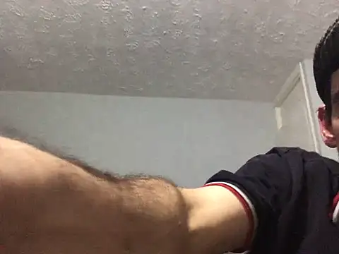 Snapshot of gman1922 chatting on October 7, 2025, 2:01 am gman1922 online show from October 7, 2025, 2:01 am