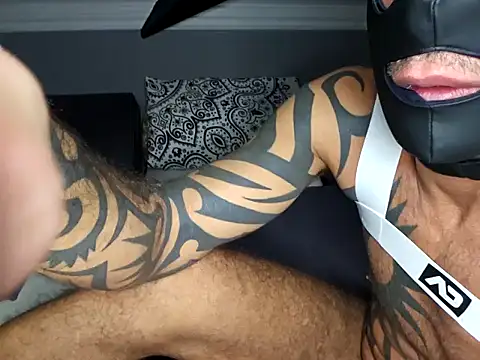 slavic boy 39 online show from October 3, 2025, 8:43 pm