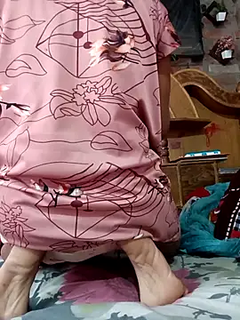 priyastrip314 online show from May 7, 2026, 2:16 am
