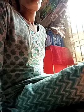 priyastrip314 online show from February 17, 2026, 7:05 am