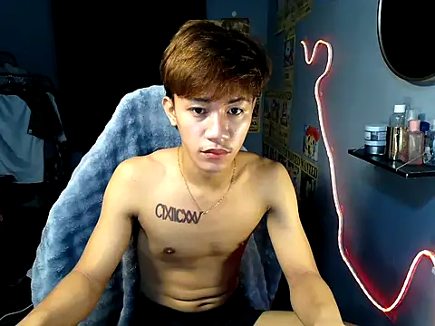 naughtyboyloy 0 online show from July 29, 2026, 12:54 am