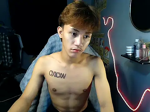naughtyboyloy 0 online show from July 16, 2026, 5:54 pm
