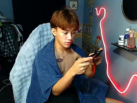 naughtyboyloy 0 online show from July 23, 2026, 1:30 pm