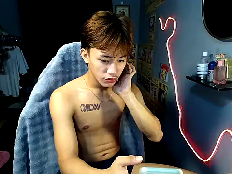 naughtyboyloy 0 online show from July 22, 2026, 10:01 pm