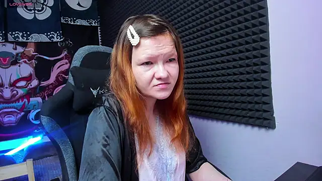 Nora lovvvv online show from October 16, 2025, 10:12 am