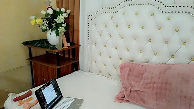 Snapshot of anastasia_cums chatting on May 6, 2026, 6:45 pm anastasia cums online show from May 6, 2026, 6:45 pm