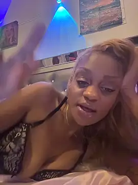 Angelbunnyy online show from February 1, 2026, 4:33 am