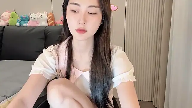 Aquarius-002 online show from September 22, 2025, 12:55 pm