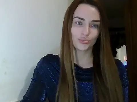 MandiBrooks online show from September 21, 2025, 6:02 pm