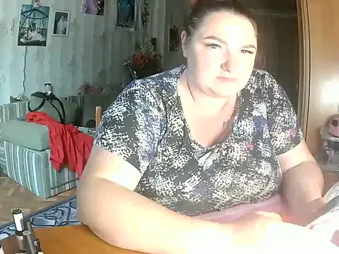 AngelQSky online show from July 8, 2026, 3:24 pm