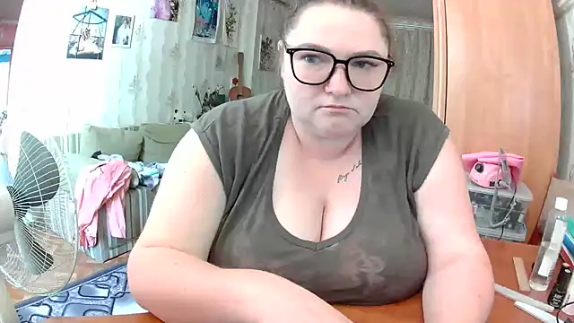 AngelQSky online show from July 22, 2026, 3:03 pm