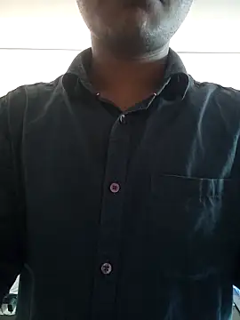 Snapshot of Mahiya0 chatting on February 21, 2026, 11:23 am Mahiya0 online show from February 21, 2026, 11:23 am