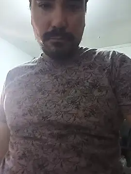 Snapshot of Eduar666 chatting on August 7, 2026, 4:57 pm Eduar666 online show from August 7, 2026, 4:57 pm