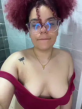 Enyagleam  online show from February 17, 2026, 3:48 am