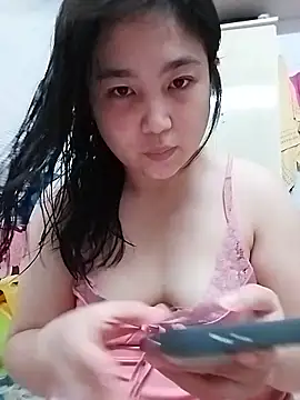 Snapshot of Minn-cute chatting on June 7, 2026, 6:51 am Minn-cute online show from June 7, 2026, 6:51 am
