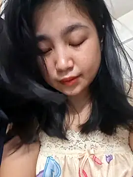 Minn-cute online show from April 24, 2026, 1:07 am