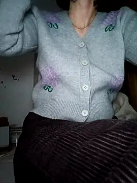 July-Asian online show from January 31, 2026, 10:19 pm